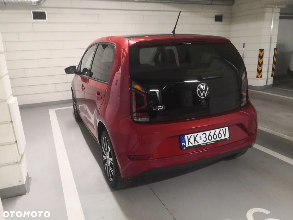 Volkswagen up! 1.0 Black Style - 7