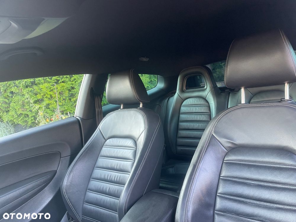 Volkswagen Scirocco 2.0 TDI DSG - 9
