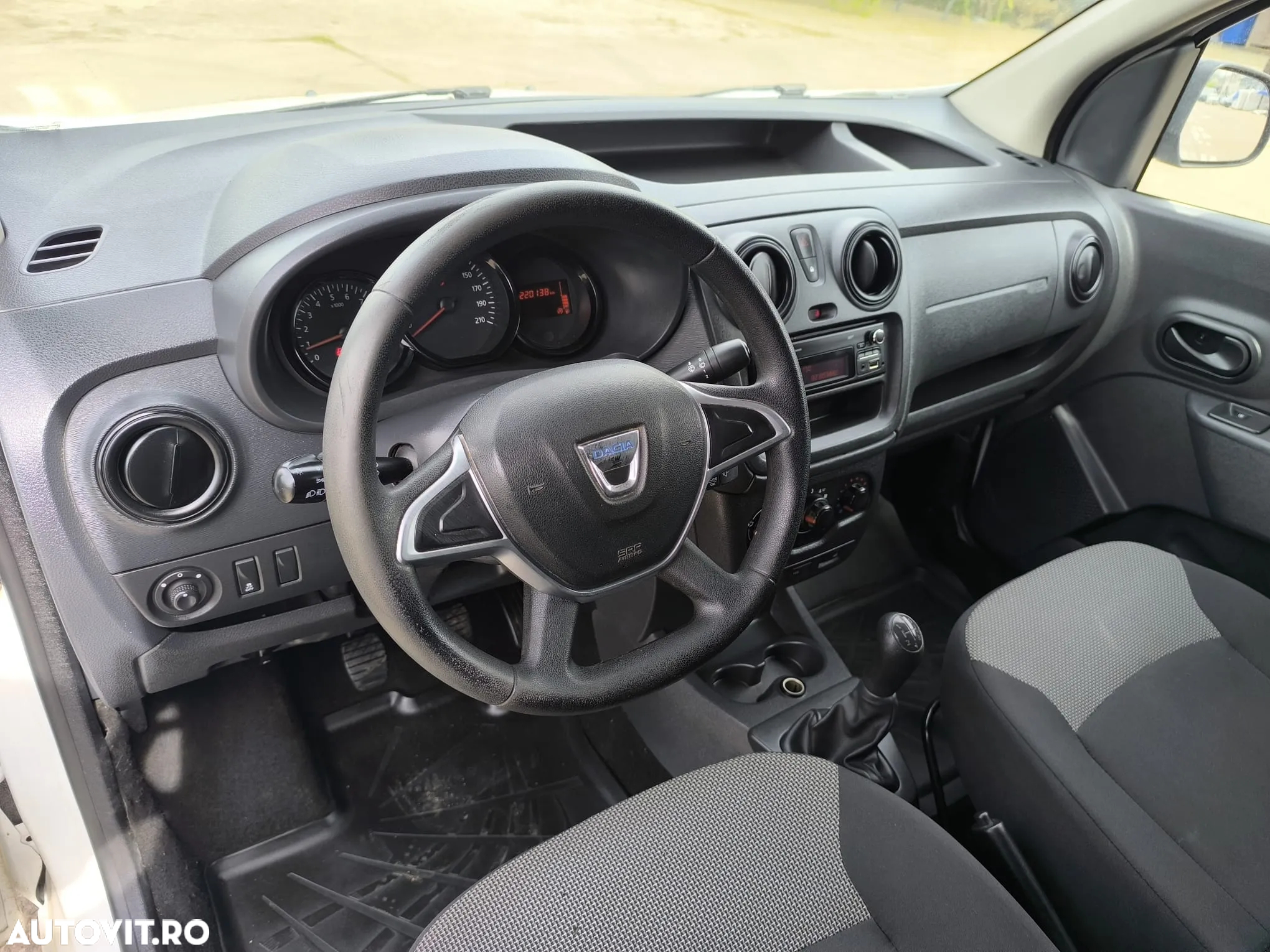 Dacia Dokker 1.5 Ambiance - 12