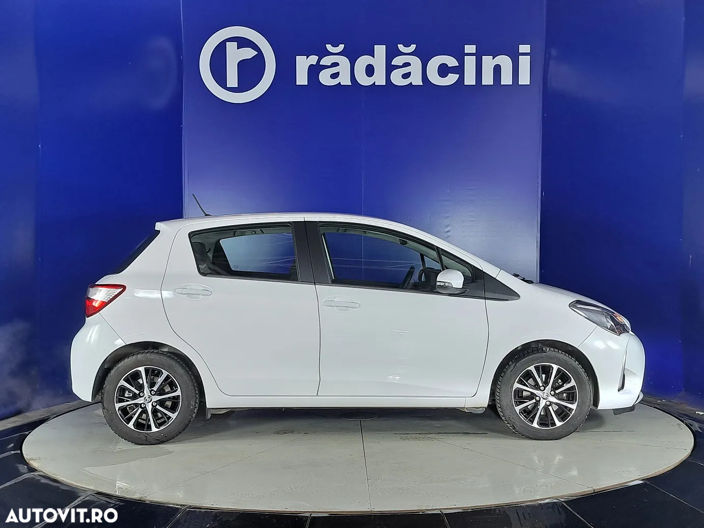 Toyota Yaris - 6