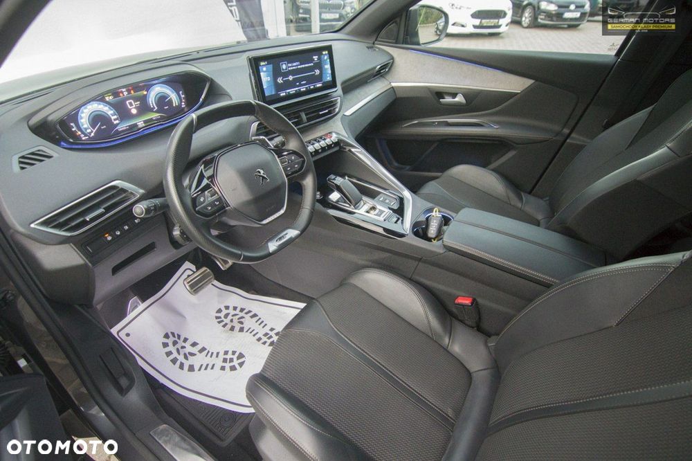 Peugeot 3008 1.6 PureTech Hybrid4 PHEV GT Pack S&S EAT8 - 24