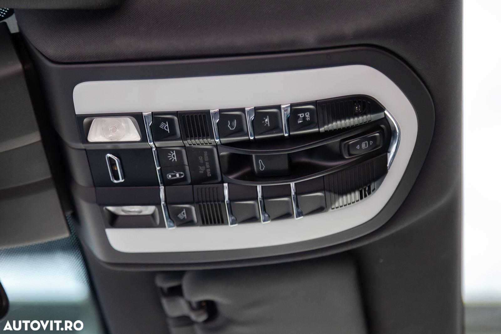 Porsche Cayenne Diesel Platinum Edition - 31