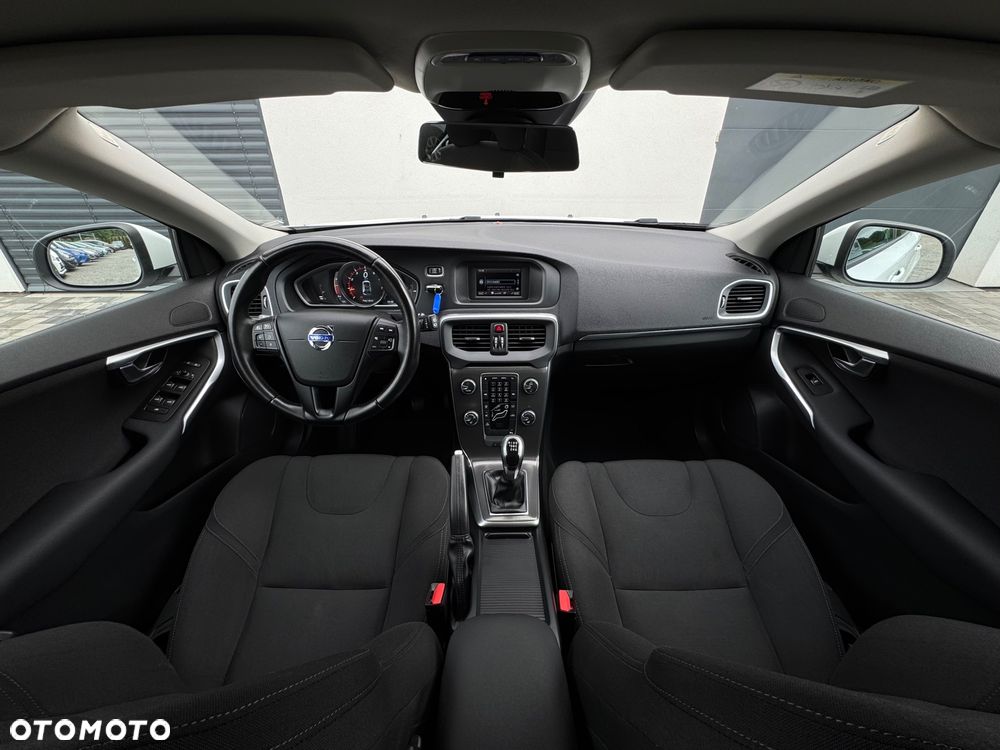 Volvo V40 T2 You - 7