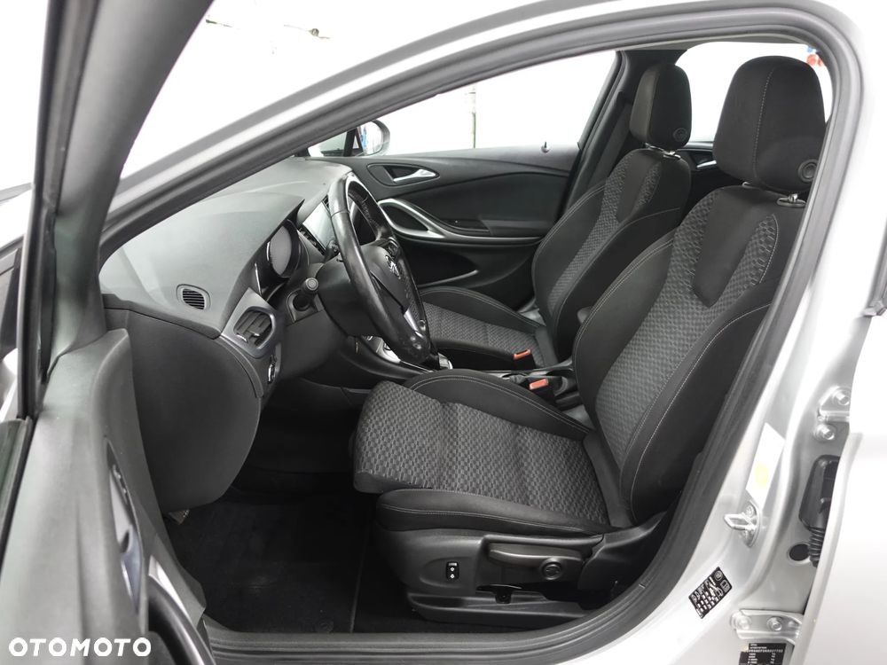 Opel Astra 1.6 D Start/Stop 120 Jahre - 18