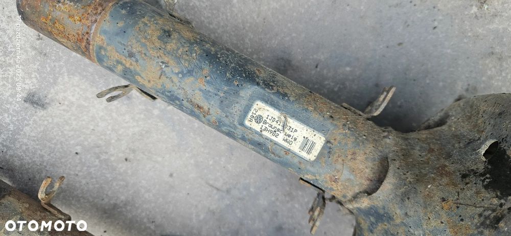 Amortyzator sprężyna lewy prawy przedni VW Golf IV Bora 1,6 b 1,9 TDI 1J0413031P 1J0413031S - 2