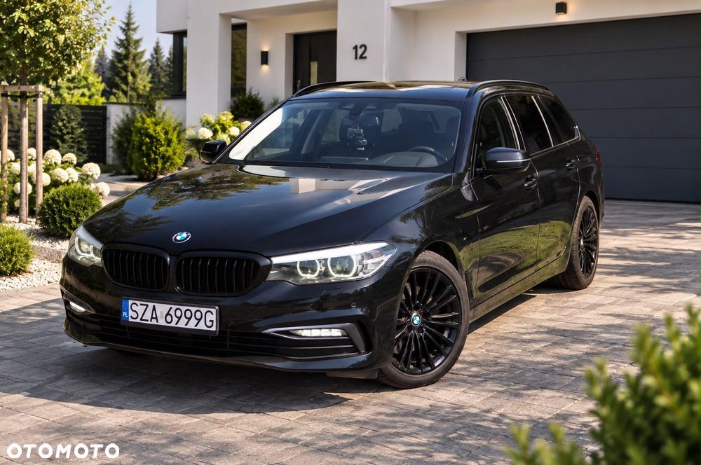 BMW Seria 5 2019 photo 2