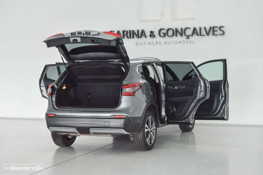 Nissan Qashqai 1.6 dCi N-Connecta - 13