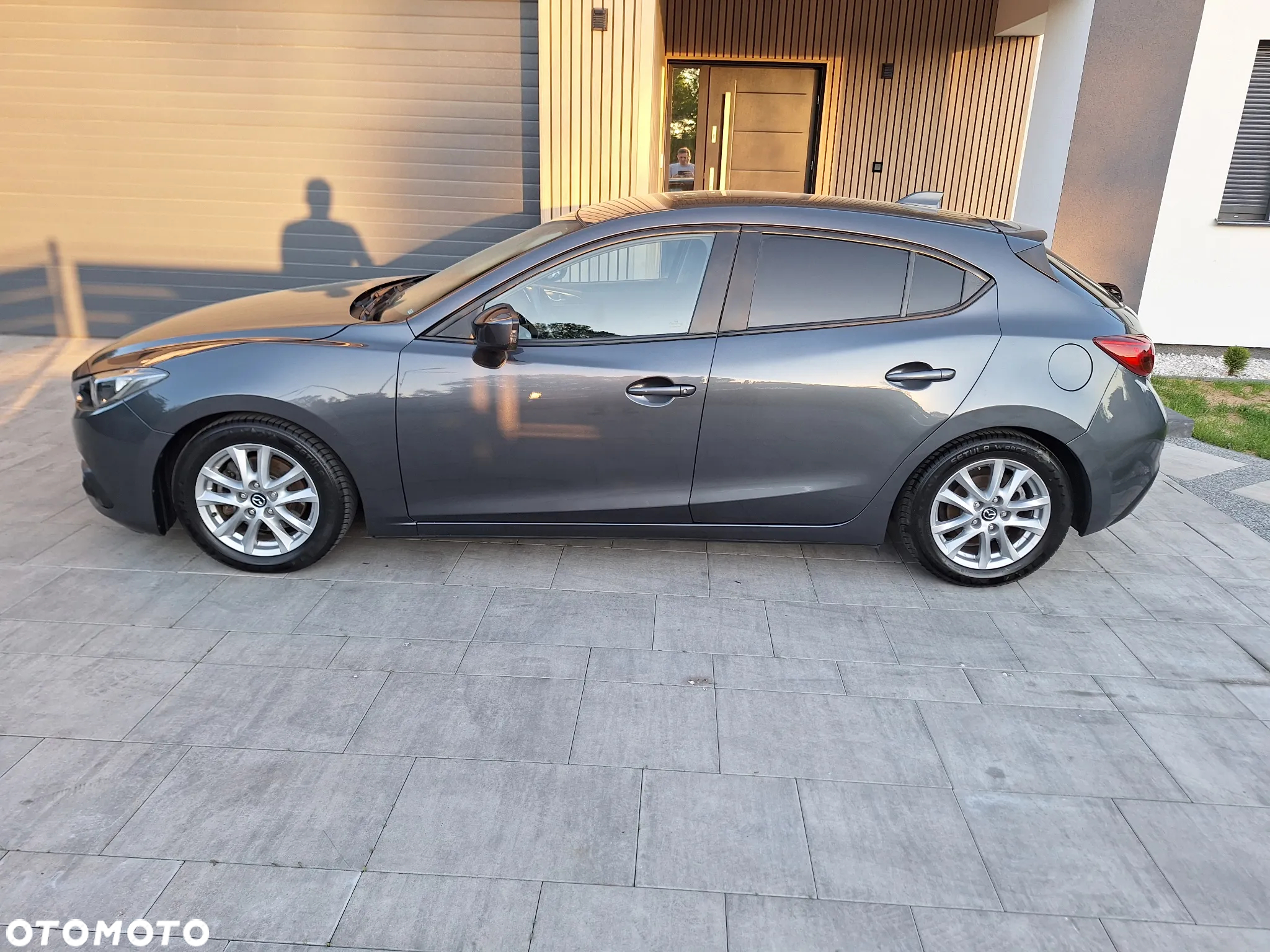 Mazda 3 - 3