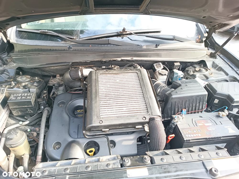 Hyundai Santa Fe 2.2 CRDi Executive 7os - 4