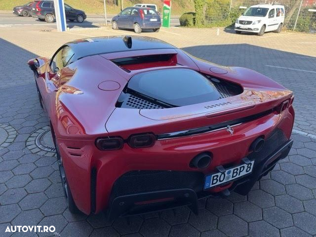 Ferrari SF90 Stradale - 18