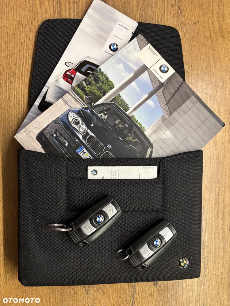 BMW Seria 1 - 20