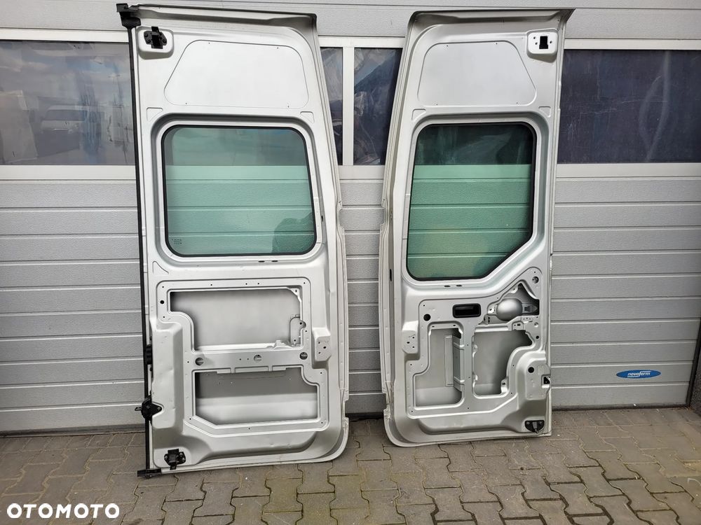 Drzwi tył Renault Master - 2