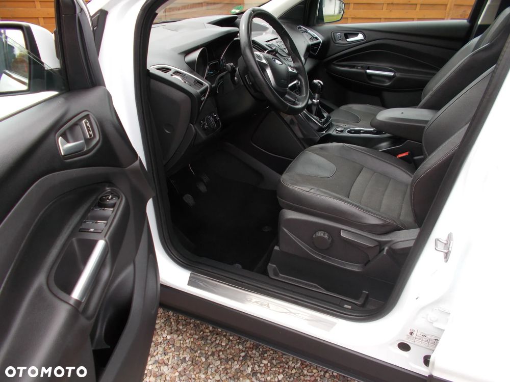 Ford Kuga 2013 photo 5