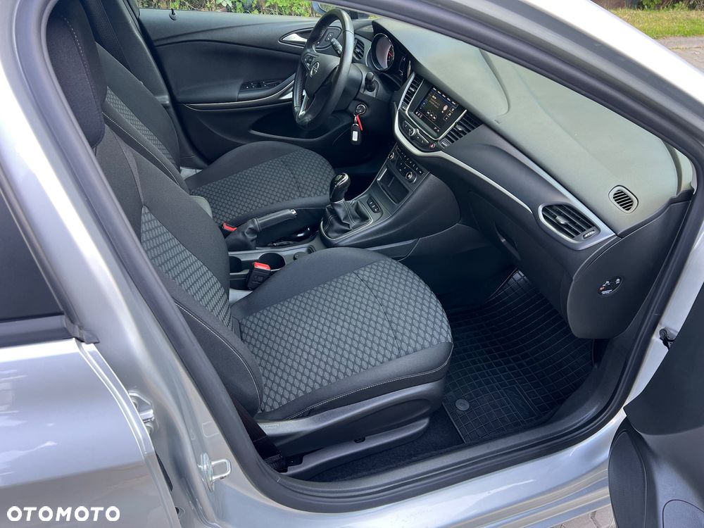 Opel Astra 1.2 T Edition S&S - 23