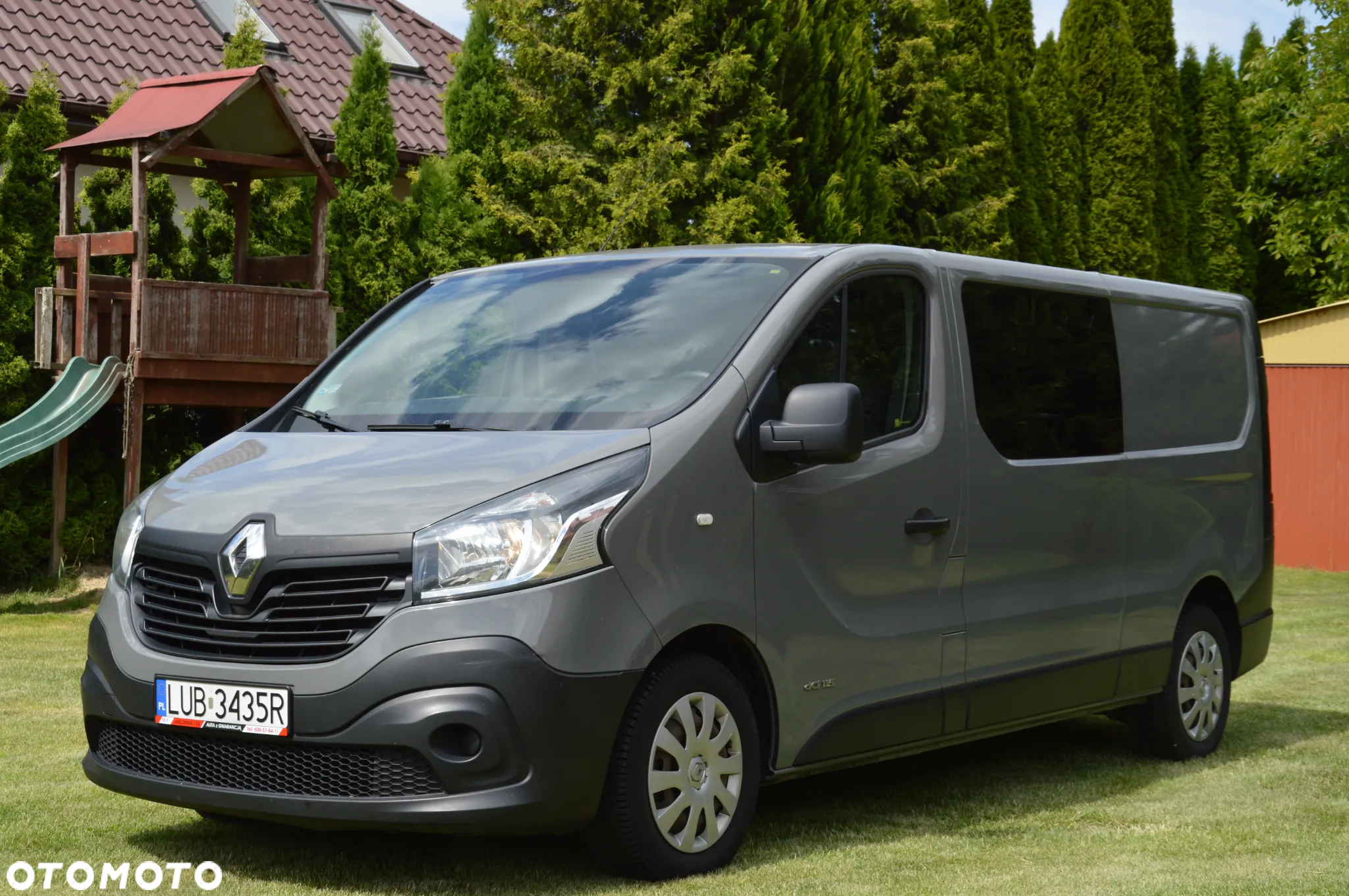 Renault Trafic Vivaro - 11