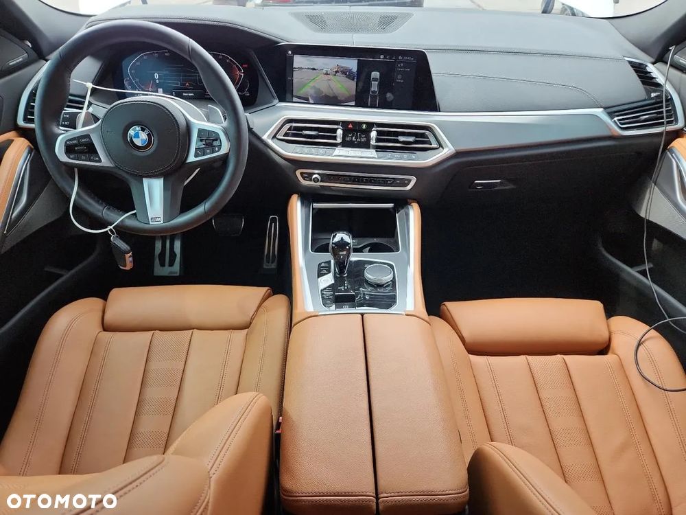 BMW X6 - 8