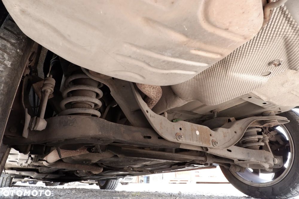 Ford S-Max 2.0 TDCi DPF Titanium - 38