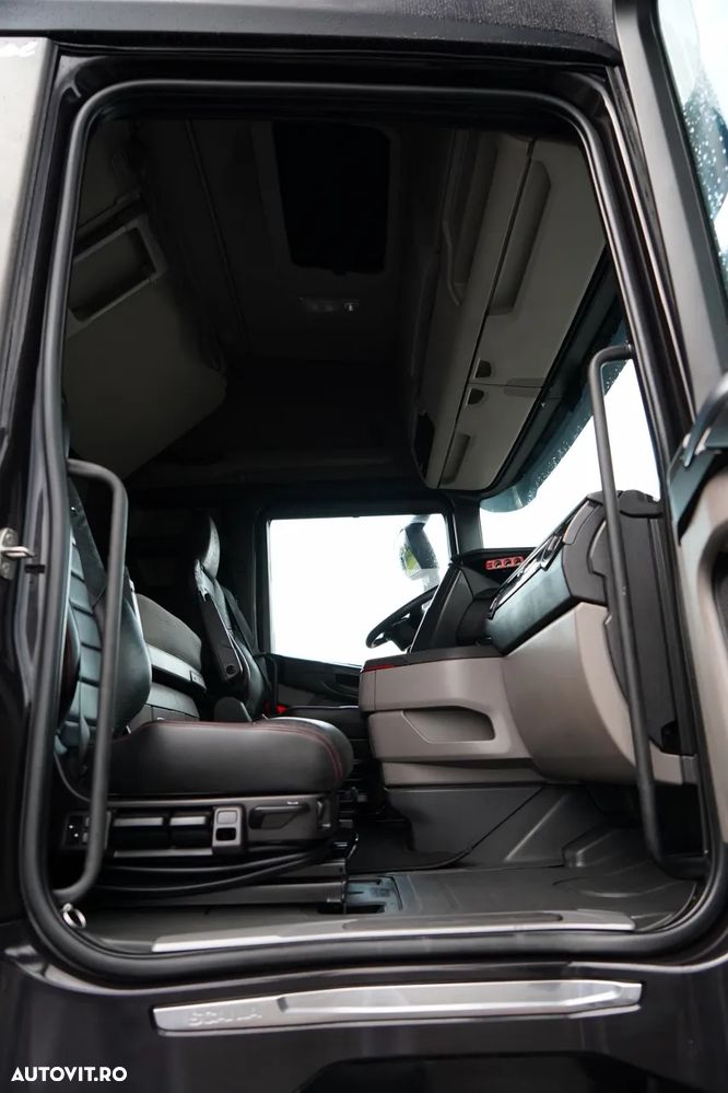 Scania S 580 / V8 / RETARDER / I-PARK COOL / COMPLET AIRMATIC / JANTE DIN ALIAJ / PIELE / - - 32
