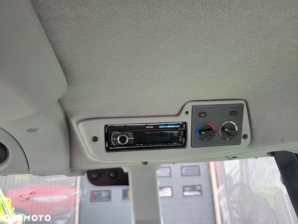 Claas Arion 420 - 15