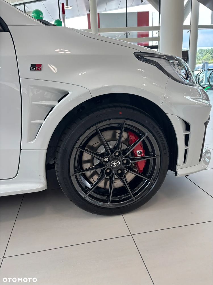 Toyota GR Yaris 1.6 Aero Performance - 14