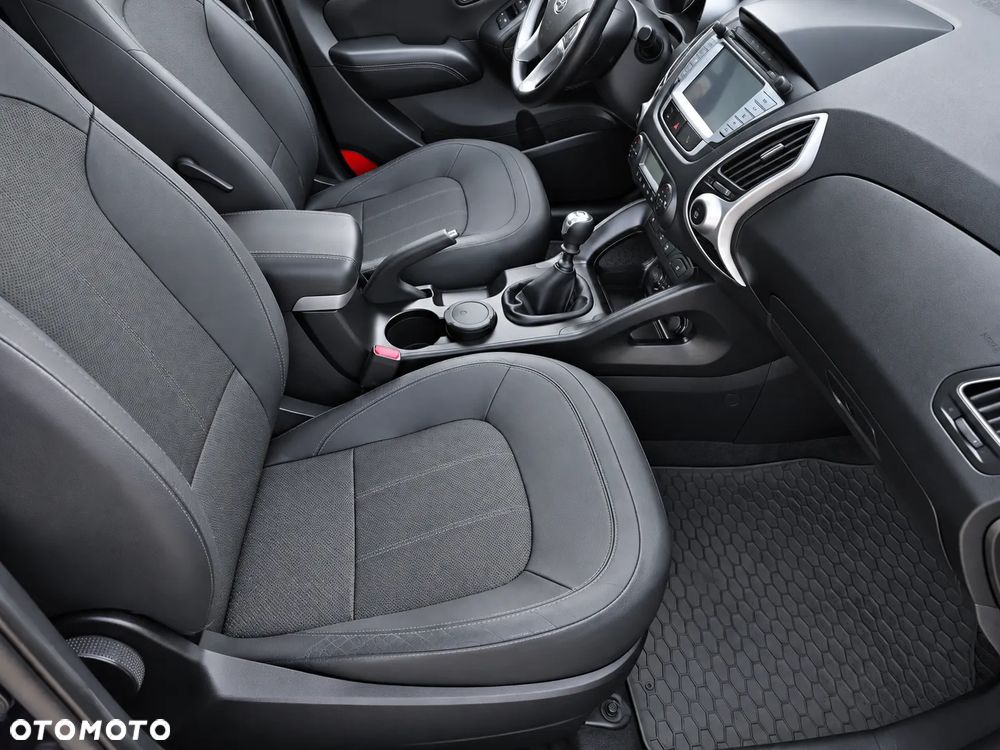 Hyundai ix35 2.0 CRDi 4WD Premium - 20