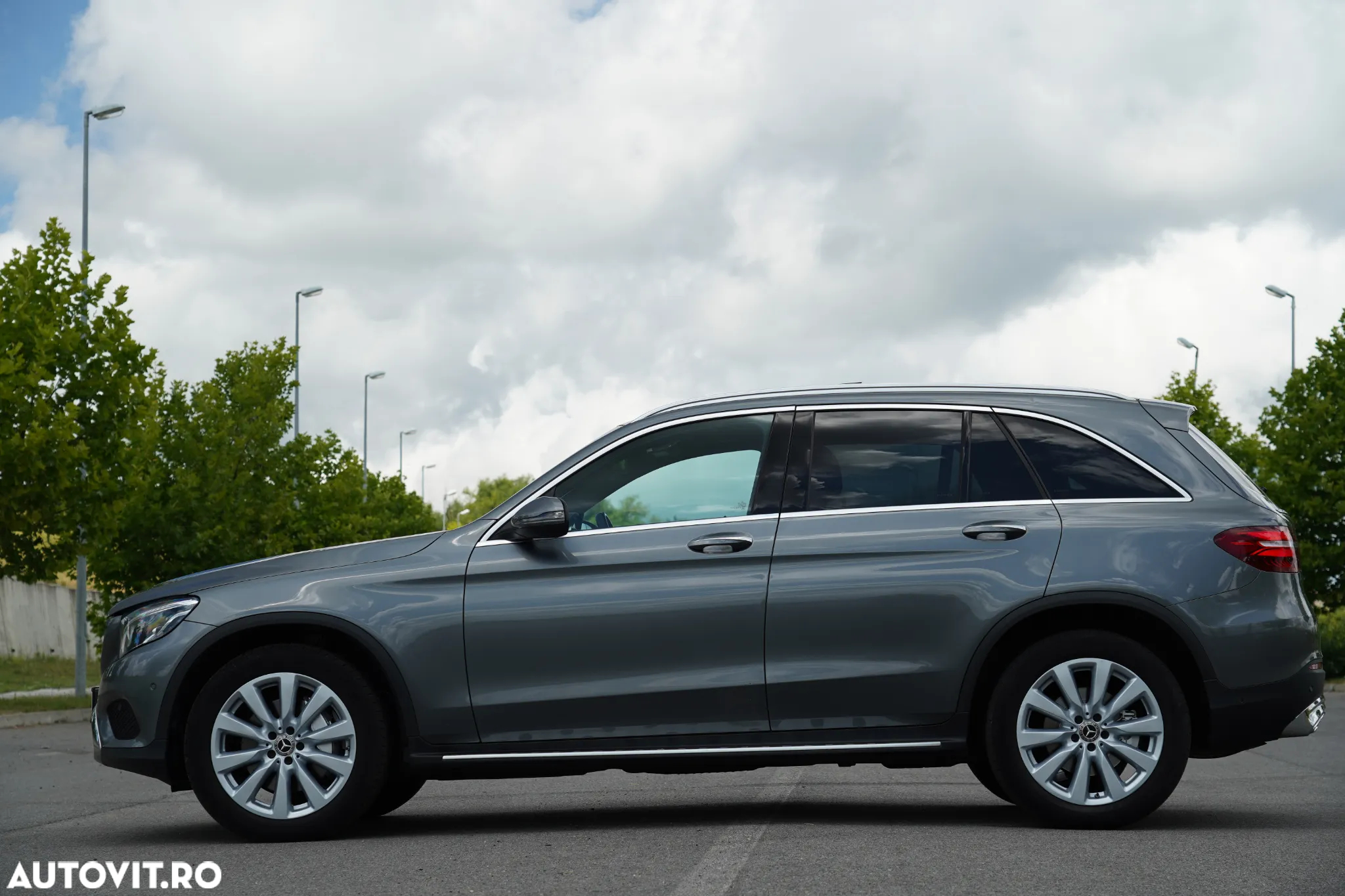 Mercedes-Benz GLC 350 d 4Matic 9G-TRONIC Exclusive - 25
