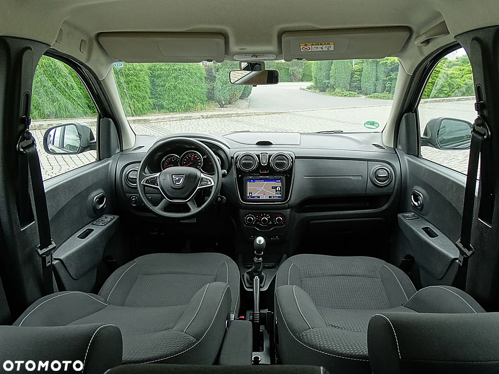 Dacia Lodgy TCe 130 GPF (7-Sitzer) Comfort - 36