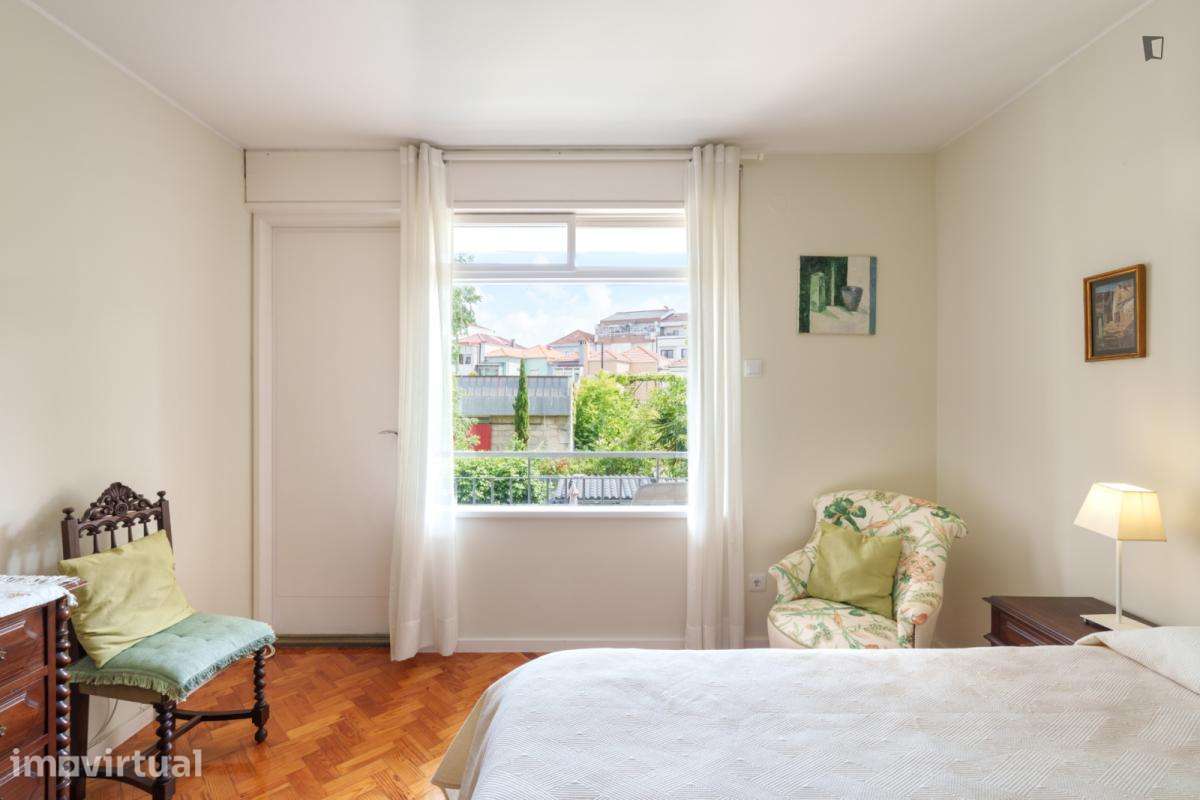 Casa com 4 quartos - localizado em Cedofeita Porto - Grande imagem: 3/46