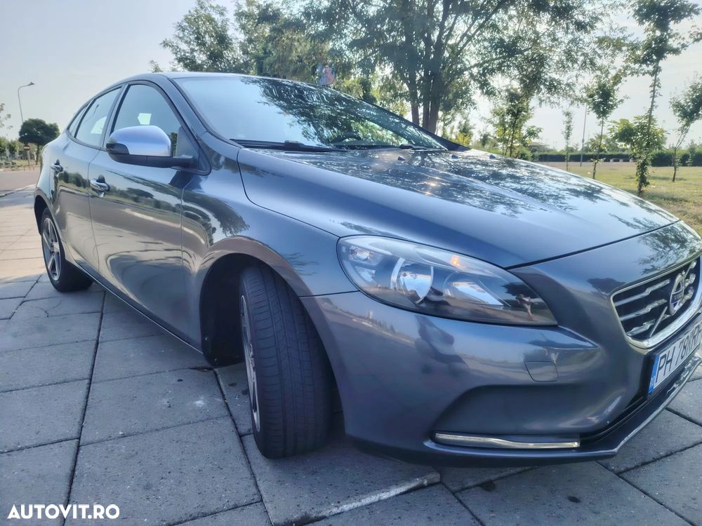 Volvo V40 D2 Aut. Kinetic - 2