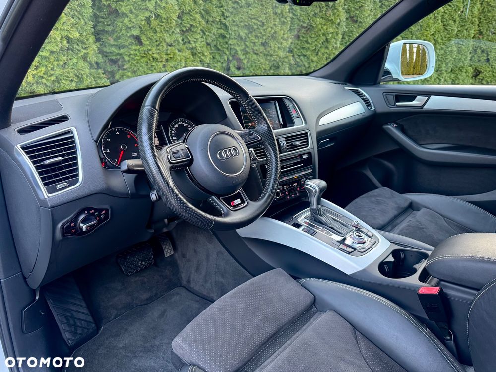 Audi Q5 2.0 TDI S tronic - 17