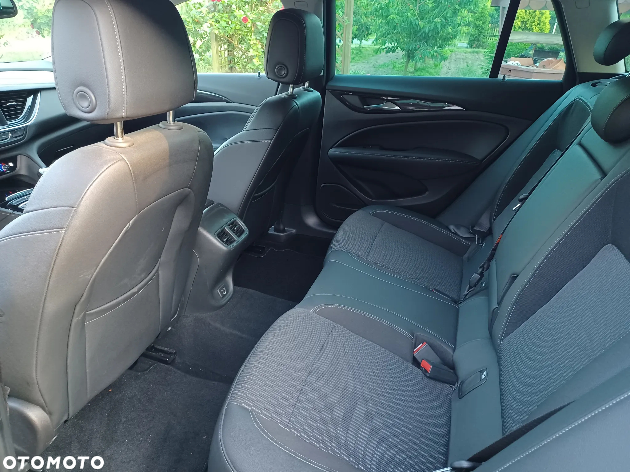 Opel Insignia Sports Tourer 2.0 Diesel Innovation - 9