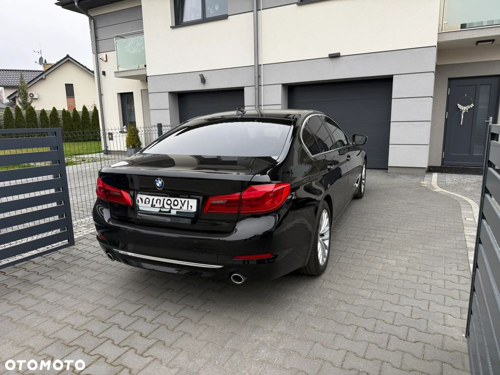 BMW Seria 5 520d Efficient Dynamics Luxury Line - 7