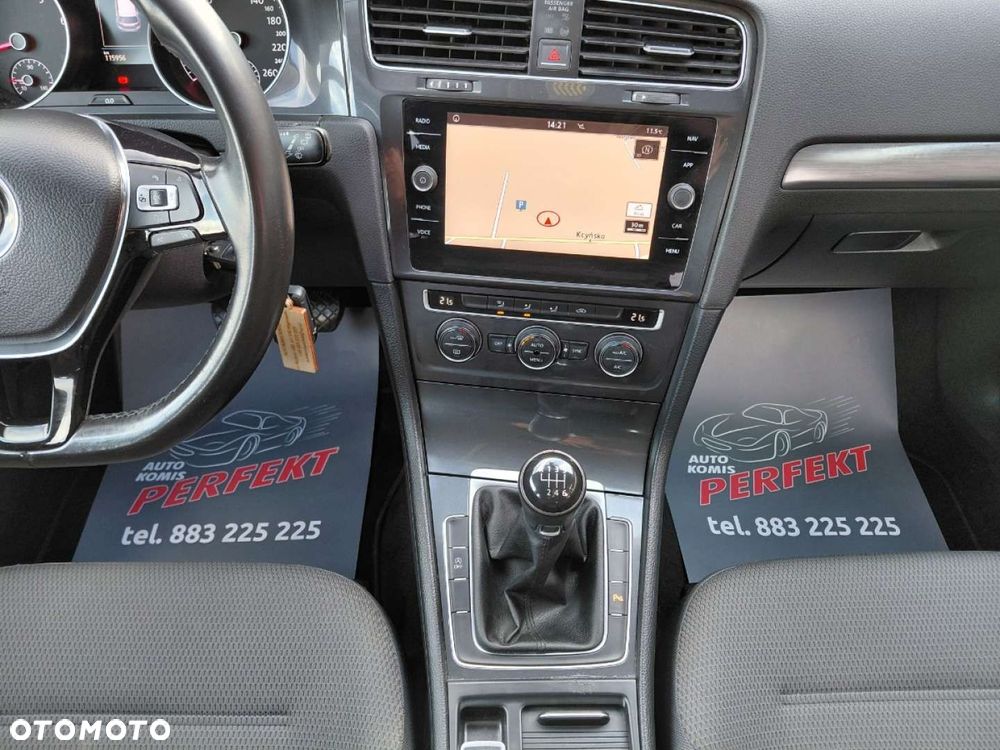 Volkswagen Golf - 19