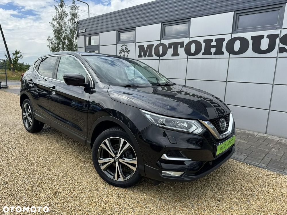 Nissan Qashqai - 1