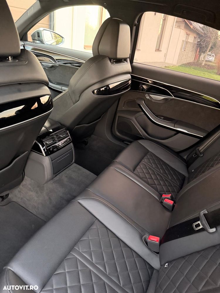 Audi S8 4.0 TFSI quattro Tiptronic - 12