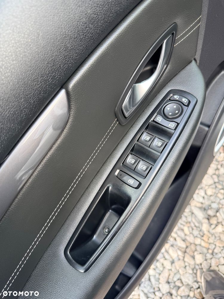 Renault Scenic Energy TCe 115 S&S Xmod Bose Edition - 18