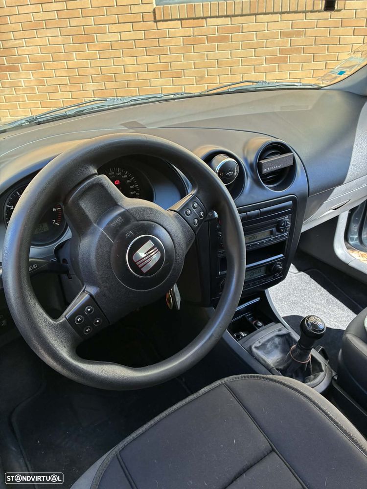 SEAT Ibiza 1.2 12V Reference - 6
