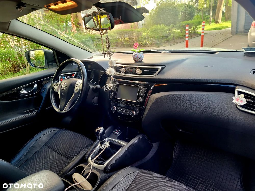 Nissan Qashqai 1.6 DIG-T N-Connecta - 2