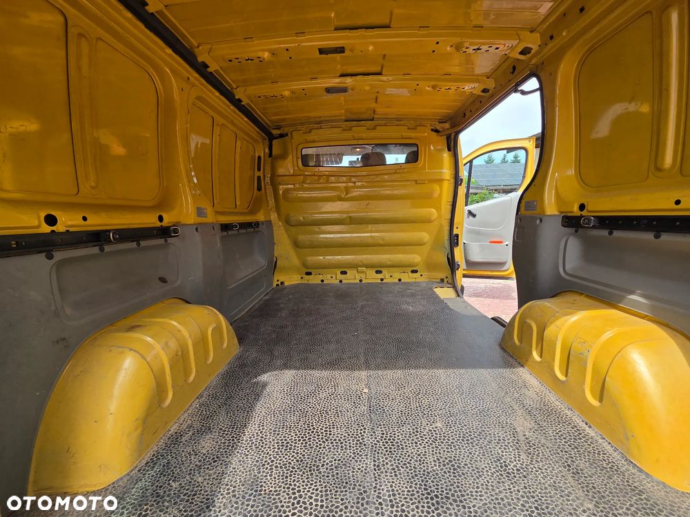 Renault Trafic - 20