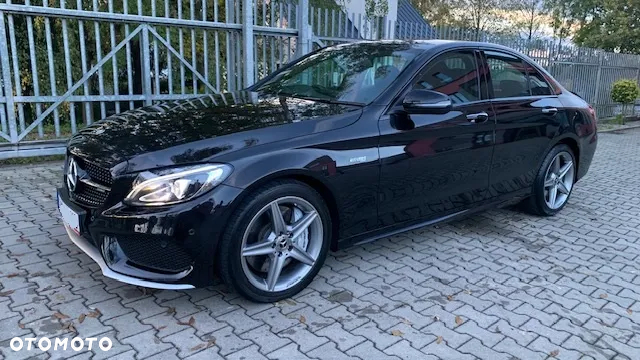 Mercedes-Benz Klasa C AMG 43 4-Matic - 4
