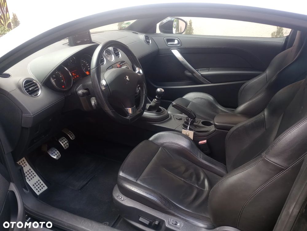 Peugeot RCZ 2.0 HDi - 12