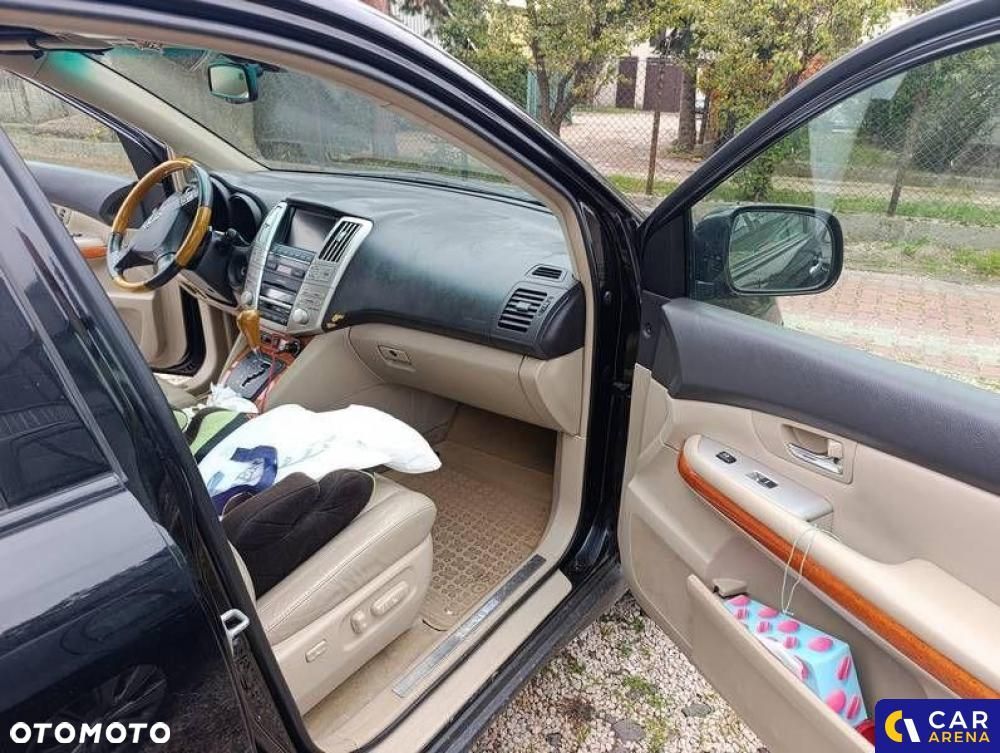 Lexus RX - 16