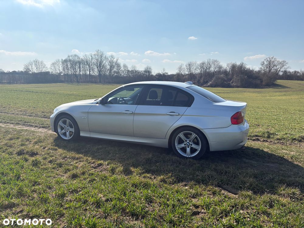 BMW Seria 3 - 13