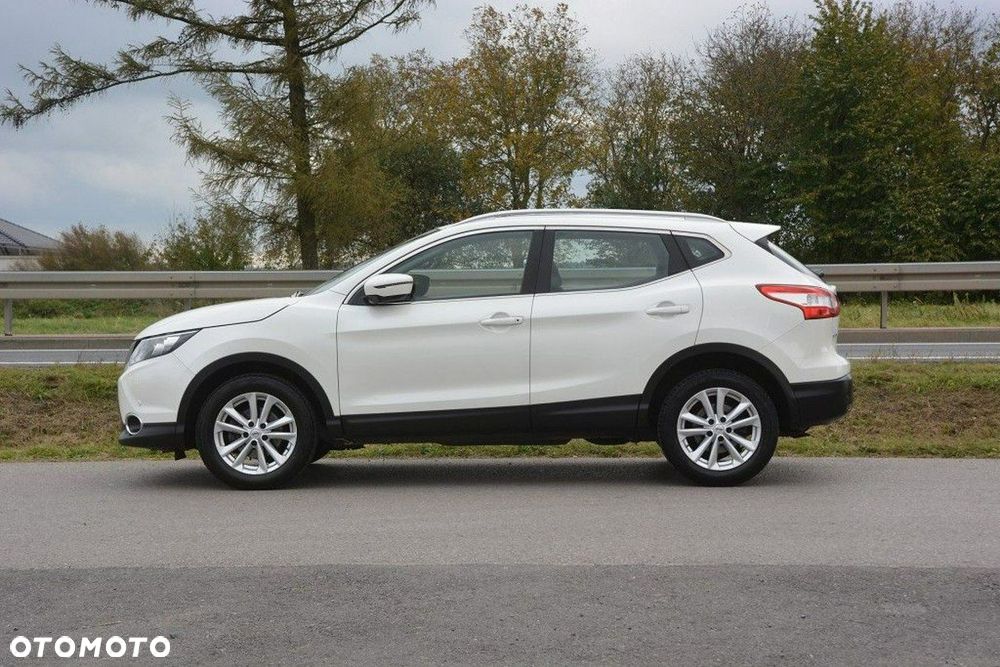 Nissan Qashqai 1.2 DIG-T Acenta Xtronic EU6 - 3
