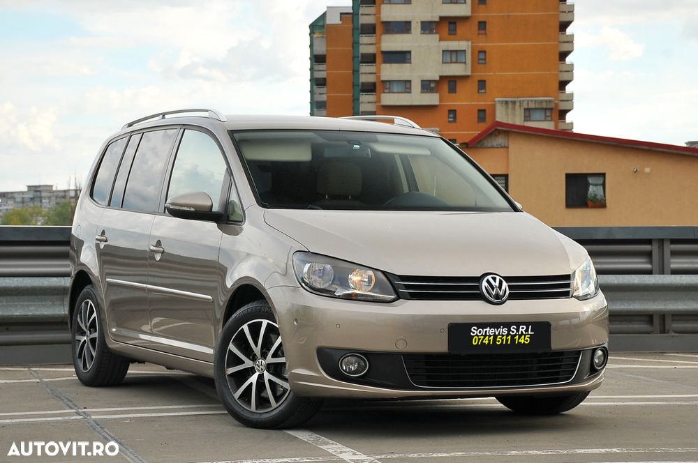 Volkswagen Touran - 1