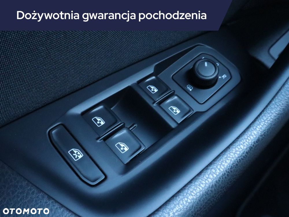 Volkswagen Passat - 17