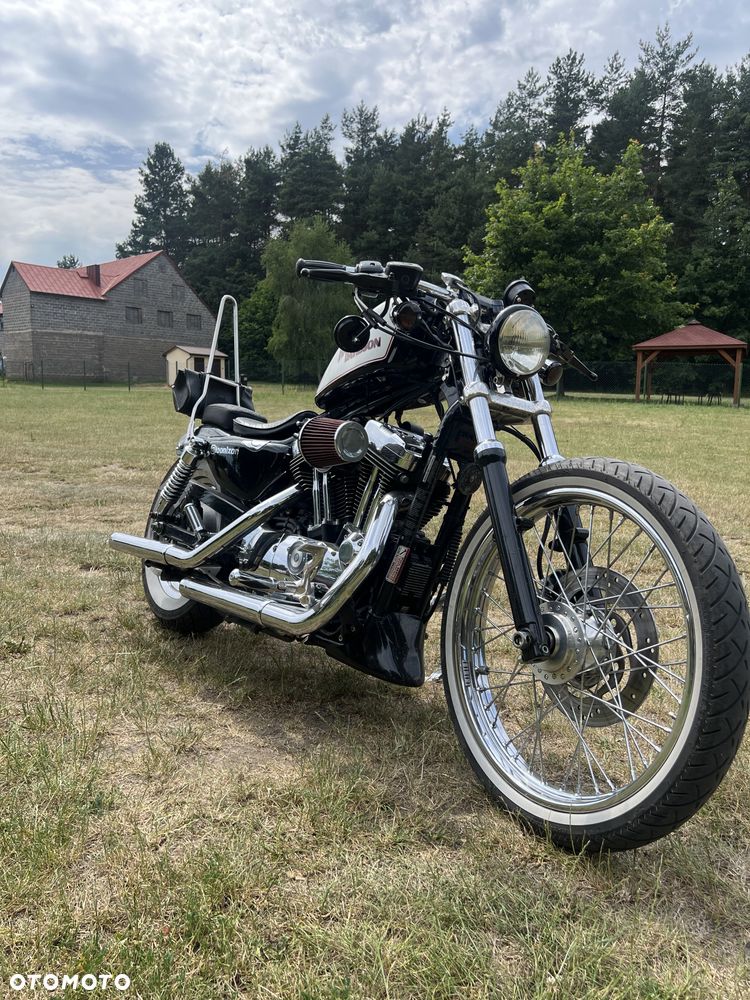 Harley-Davidson Sportster Custom 1200C - 4