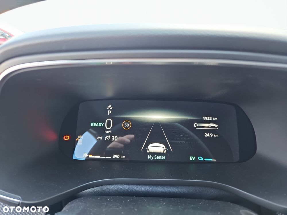 Renault Arkana 1.6 E-TECH Techno MMT - 17