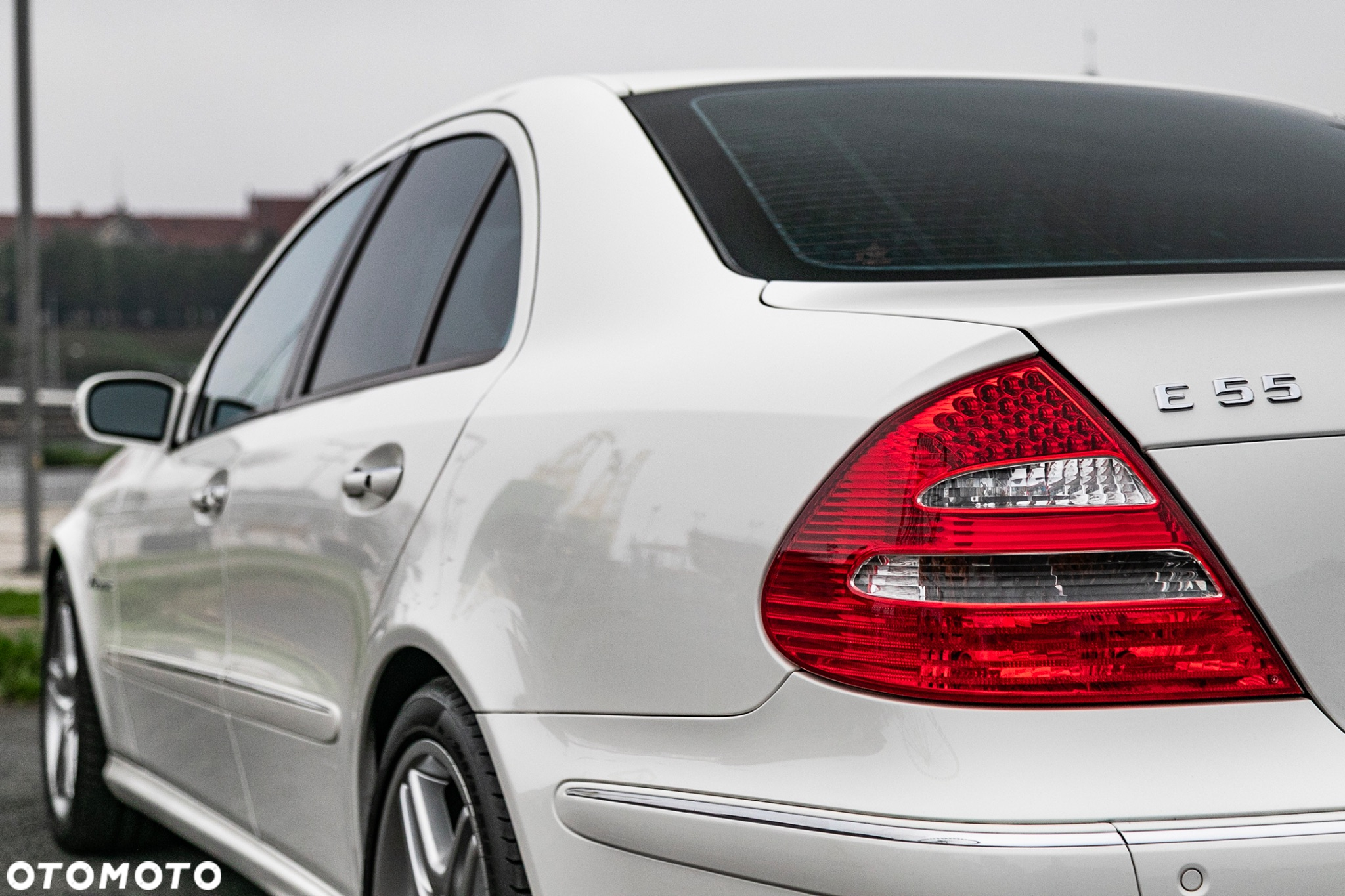Mercedes-Benz Klasa E 55 AMG - 12