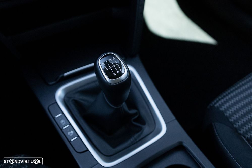 Kia XCeed 1.0 T-GDI Tech - 14